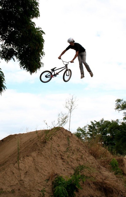 chris2343's profile picture. 