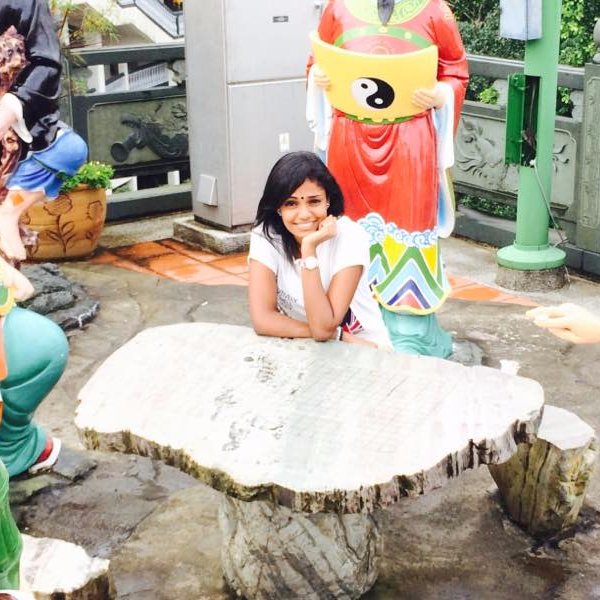 Karunyaa07's profile picture. Mommy's only daughter,
Daddy's princess.
Family's Pride...  
Happy go Lucky...