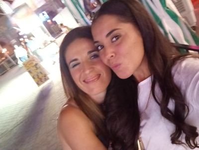 Bastante Realista , La vida me a sido bastante dificil en una etapa.. pero e salido airosa ♡♡