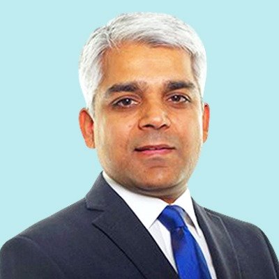 Mr Sajjad Mushtaq - Orthopaedic Spine Surgeon at Hertfordshire. Specialized in Minimally Invasive Spine Surgery.