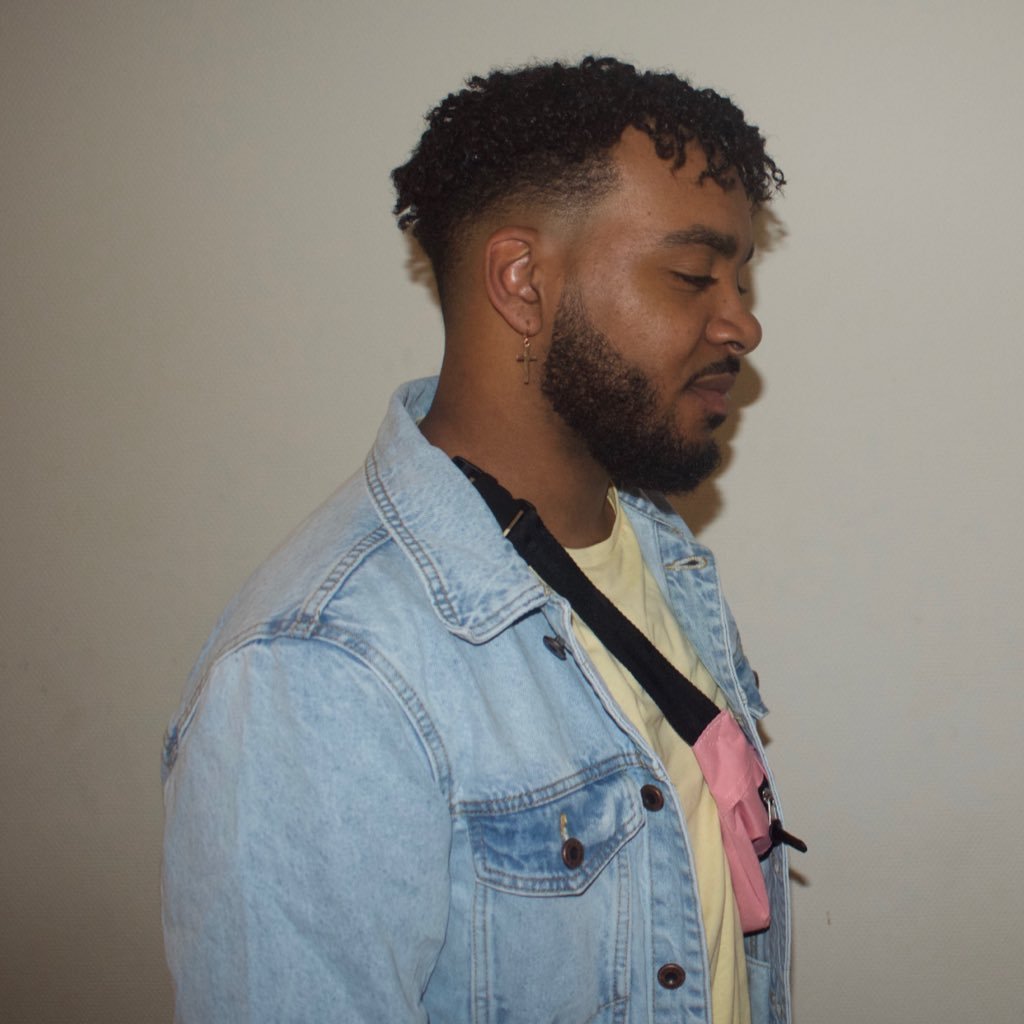 Guillaumevdleuv's profile picture. Singer / songwriter. soulchaser.