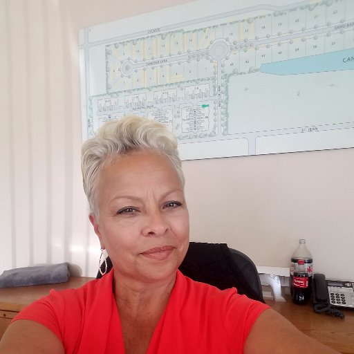 stagednready's profile picture. Staging America One Home @ A Time