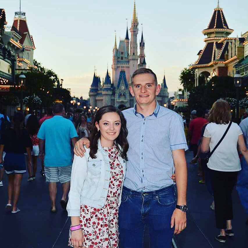 laurencousins_'s profile picture. 👑👑