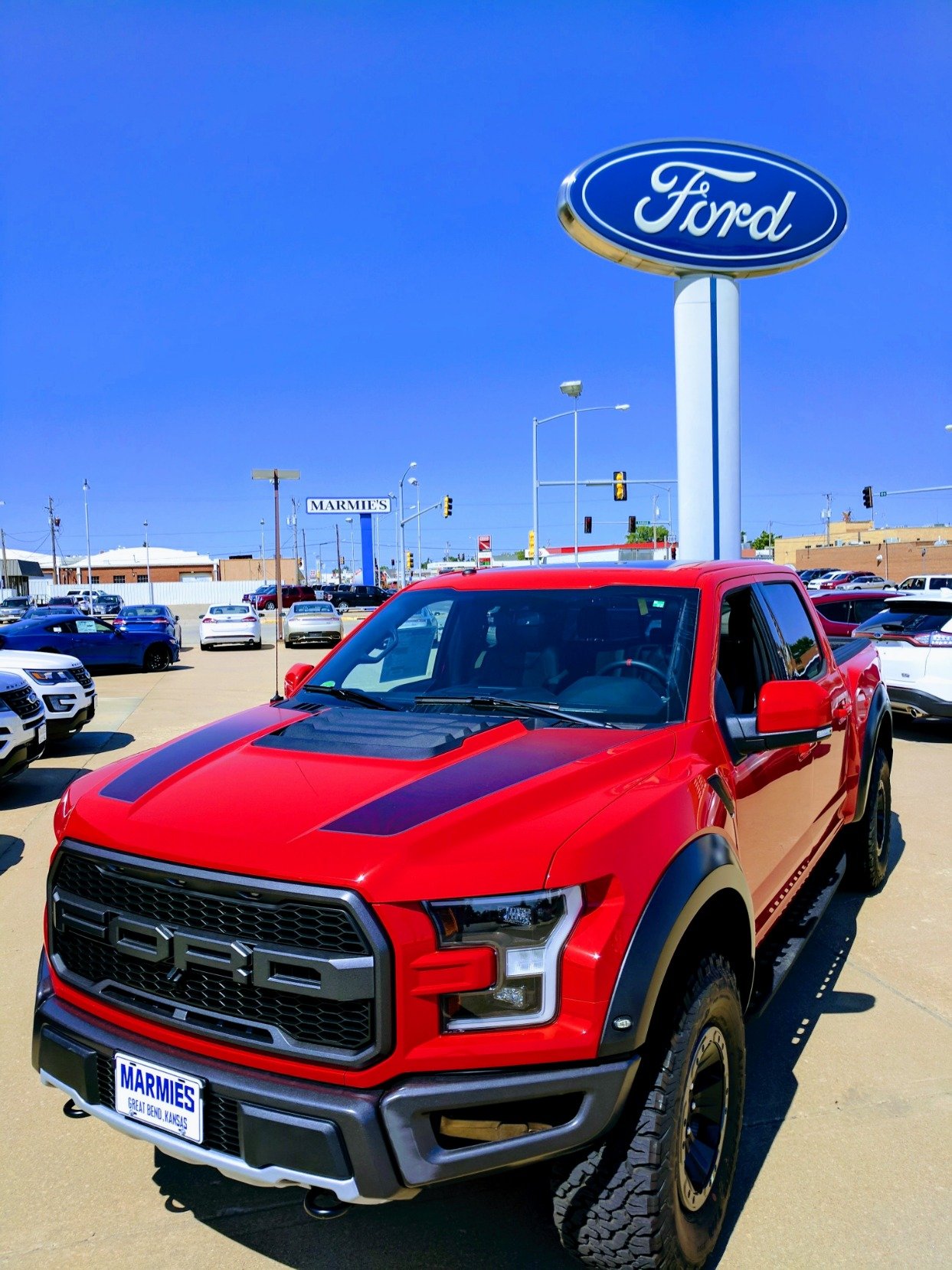 Your New and Program Ford and Lincoln dealership in Central Kansas! Marmies...Make It Happen!