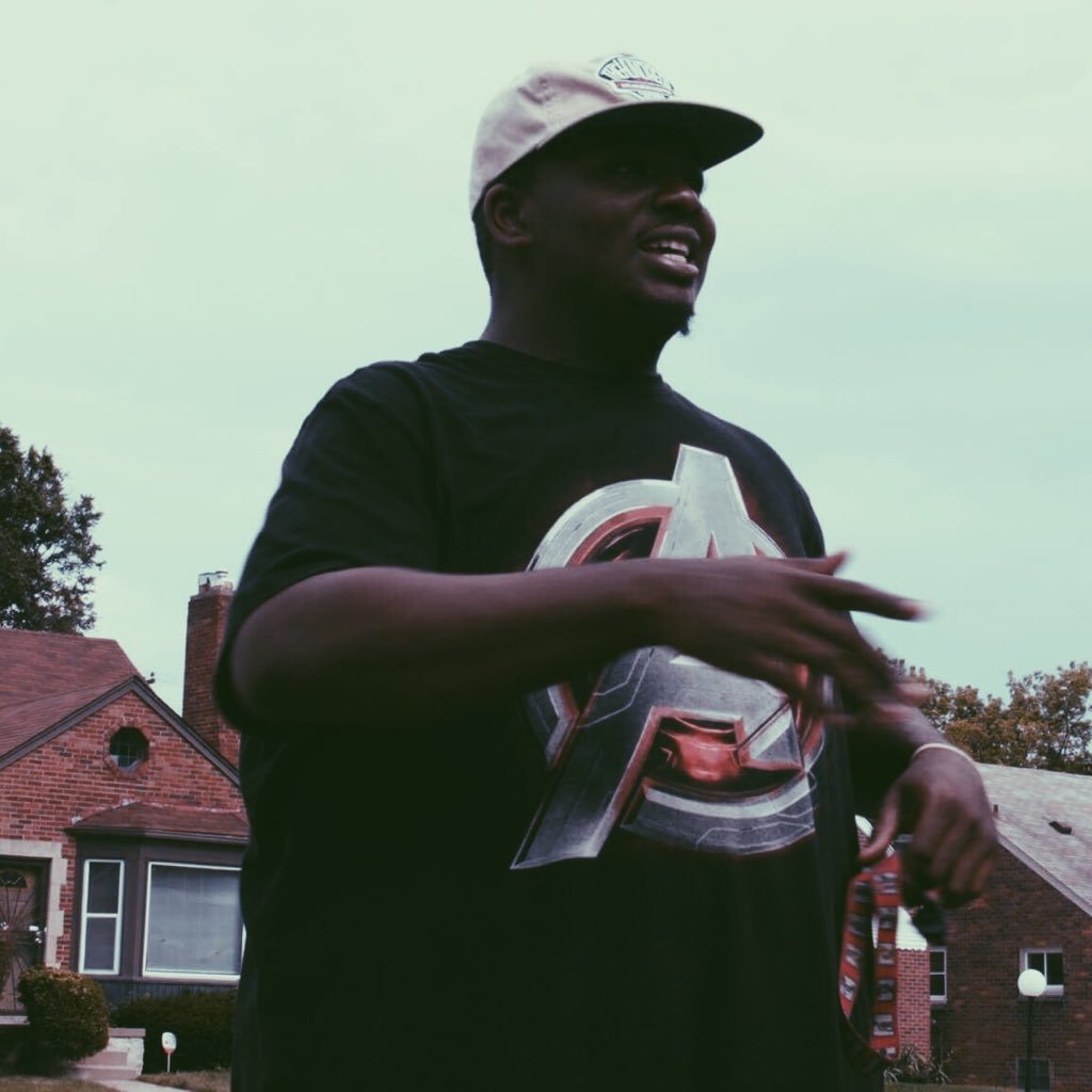 klakemusic's profile picture. Believer, Husband, Owner of Smokin Soles, and Detroit Native.