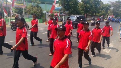 Agung57682435's profile picture. 