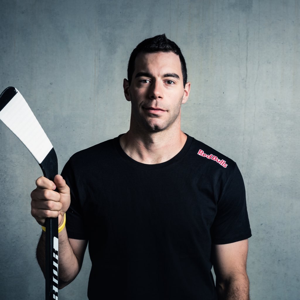 Canadian Pro Hockey Player for EC Red Bull Salzburg #GoRedBulls