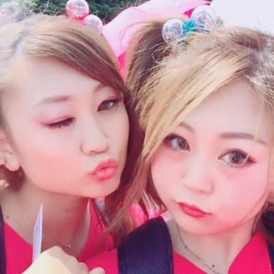 6CsmhDpljx0xLMR's profile picture. 