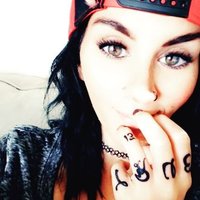 Jes (@jesterjay13) 's Twitter Profile