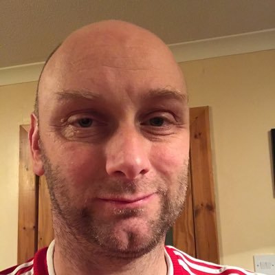Working hard to live the dream as a screenwriter. Hibs FC 💚 Liverpool FC ❤️ Dolphins 🐬. https://t.co/U7D7Sg74Yy