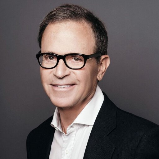 Steven Guttman is Chairman of UOVO Fine Art Storage, as well as Storage Deluxe. He is also Chairman of the Centre Pompidou Foundation.