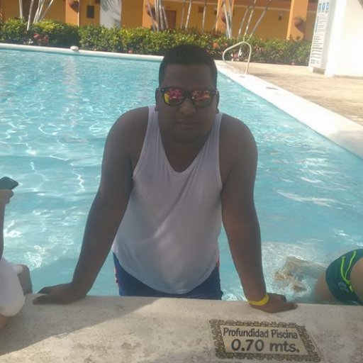 perezlewis10's profile picture. 