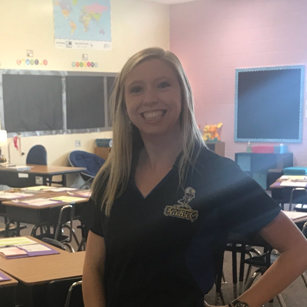 Mrs_Johnson_3rd's profile picture. 2nd Grade Teacher 📚 Pitts School Road 🐾 Western Carolina University 💜