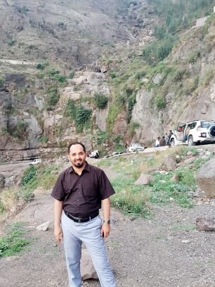 Ku7EauSwvbPWZya's profile picture. ‏توصيل طالبات جامعه الاميره نوره ومشاوير خاصه