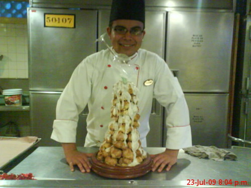 Hola soy Chef tengo mi negocio de Banquetera y Pasteleria si deas algo deja tu mensaje. En agosto me titulo como Lic. Gastronomia.