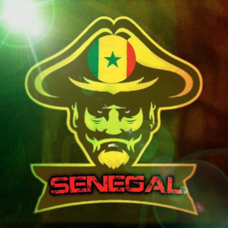 Compte officiel de la Team Sénégal pour les @CR_Worlds. 🇸🇳 Capitaine : QF10. 🇸🇳 Coach : GamerPro - Simboy - Baptiste_hlc 🇸🇳 #TeamSN 🇸🇳RoadToVictory🇸🇳