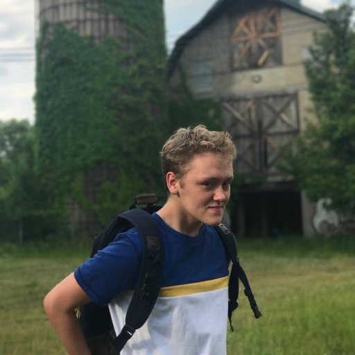myhoodieiscool's profile picture. 