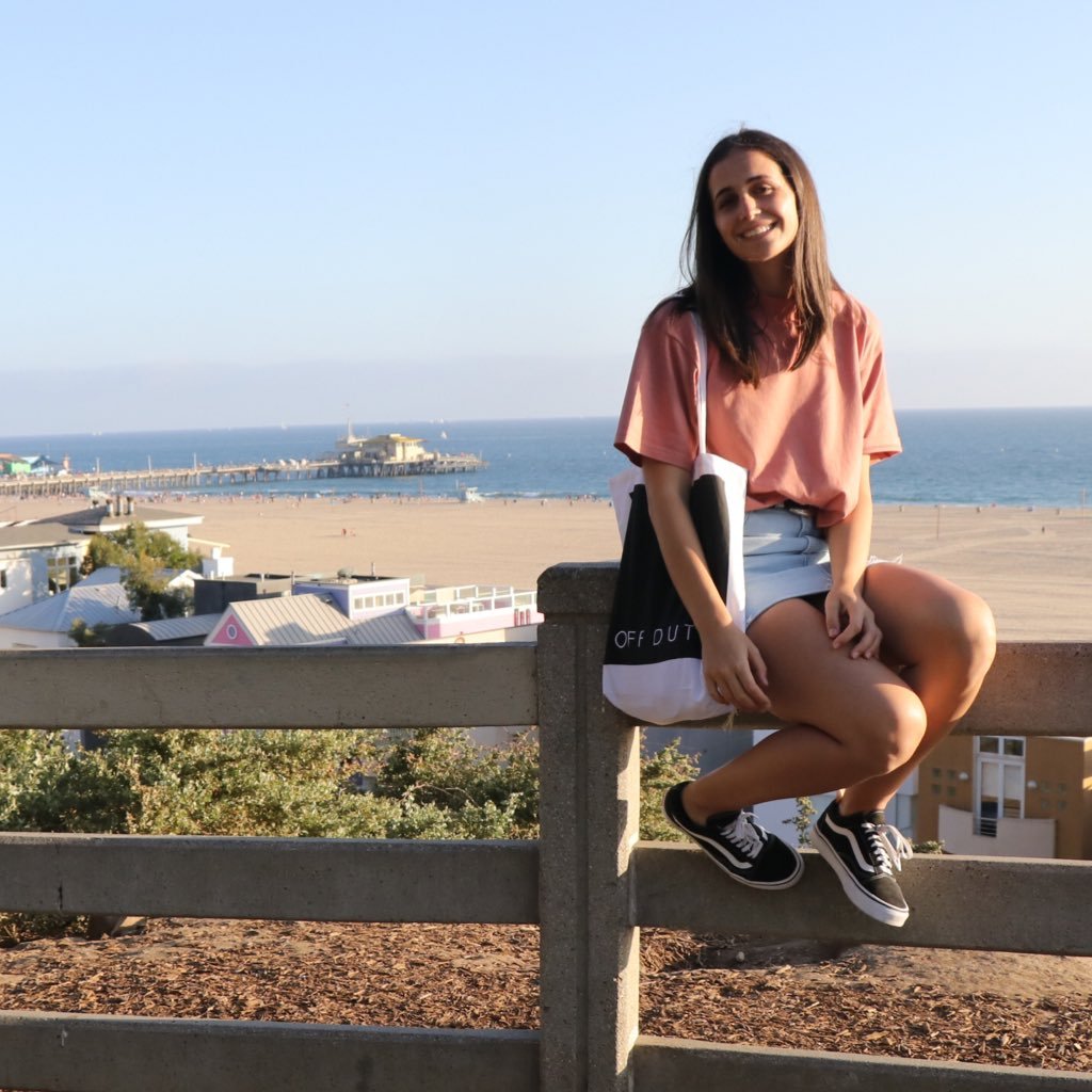 tashnards's profile picture. Good mates with Rihanna