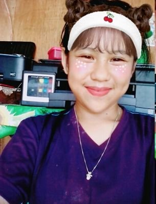Fan girl of Ranz Kyle Viniel E Guerrero
Single😊😆
Food is my life😂😁😀