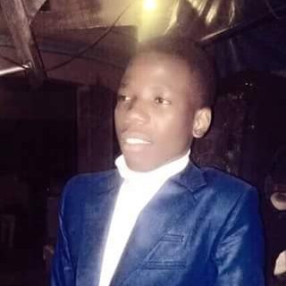 4c7f601aa1bb431's profile picture. Jnr Boy