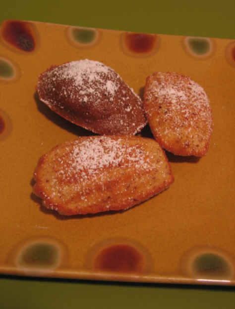 Mad4Madeleines's profile picture. Madeleines – traditional small French sponge cakes, shaped like sea shells