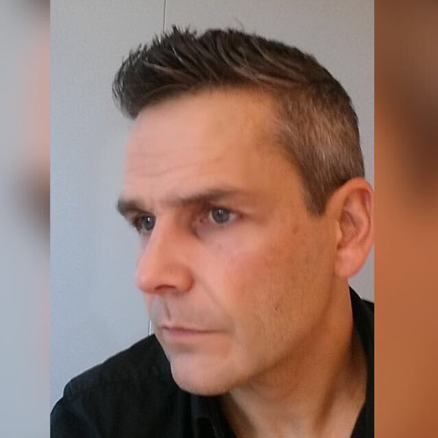 Gernot_E's profile picture. What's that button for?