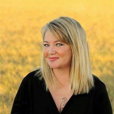 Author of the Prophet's Legacy Series, Paranormal Romance buff, poet, voracious reader, and all around general nerd.