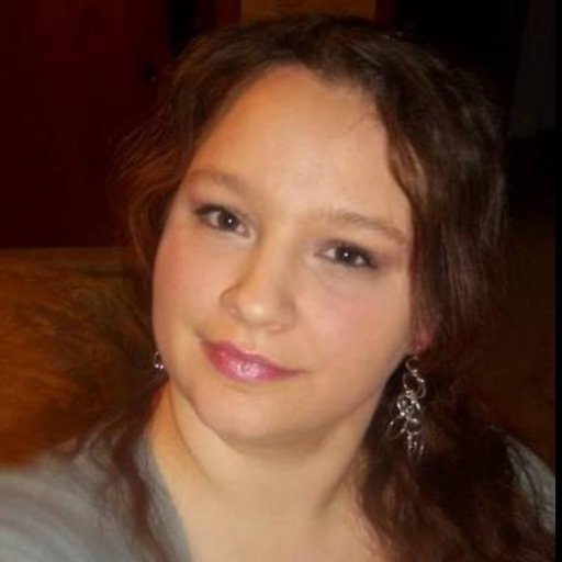Blogger who runs contests and giveaways of cool products as well as reviews (https://t.co/0Vkam5LHVH)