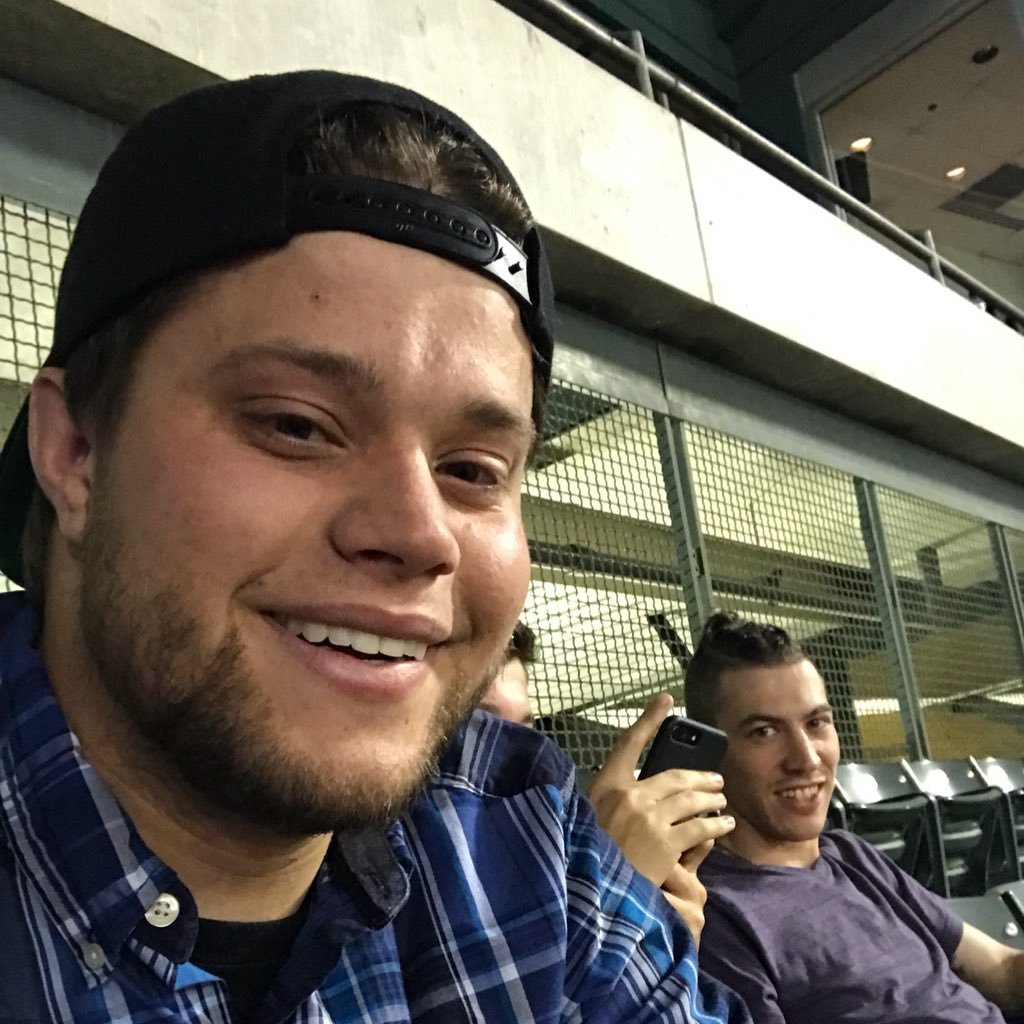 Huntma13's profile picture. 