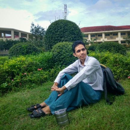 kyawyelwin0's profile picture. Java EE Developer