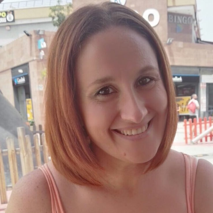 noemipinto's profile picture. Trying to find a new life