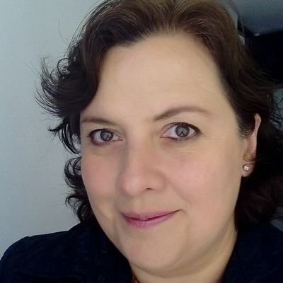 doloreslunat's profile picture.