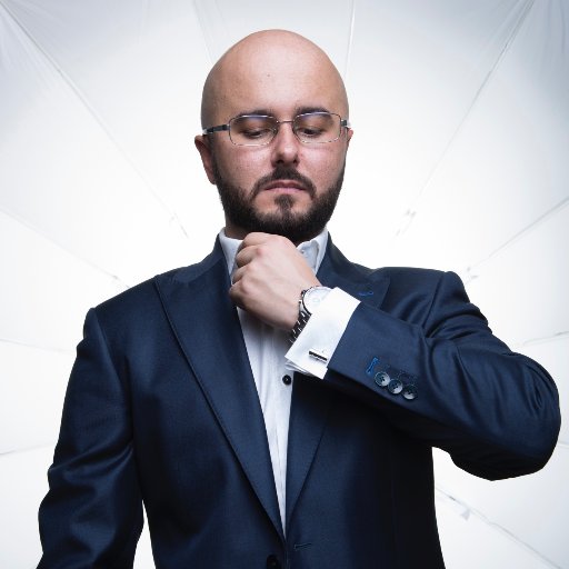 cristianbeje's profile picture. Hindsight is 20/20.