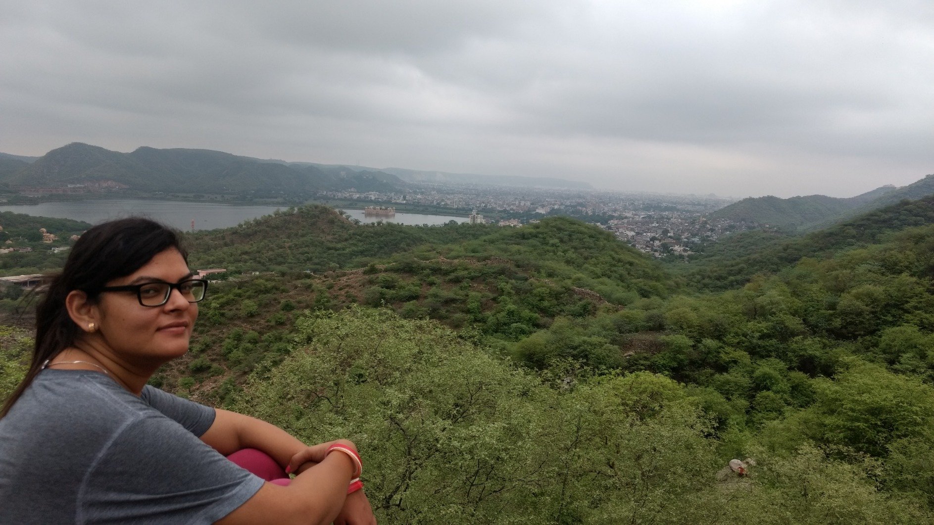 MonikaShSihag's profile picture. 