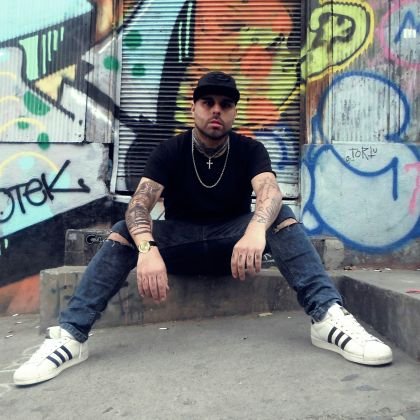 Imitador y cantante
Doble Impersonator Nicky Jam Chile