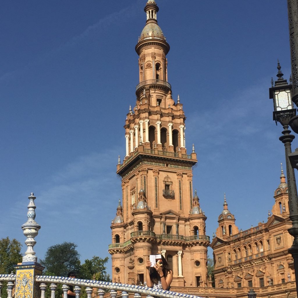 minteandbooks's profile picture. blogueuse littéraire