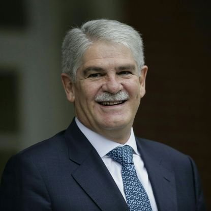 Alfonso Dastis Profile