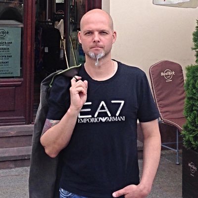 VValentinum's profile picture. 