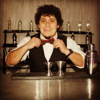 mativisconti's profile picture. #Cantineroentrerriano, director del proyecto Cocteles Entre Rios, Instructor de Cocteleria domestica, C.A.S ♥️