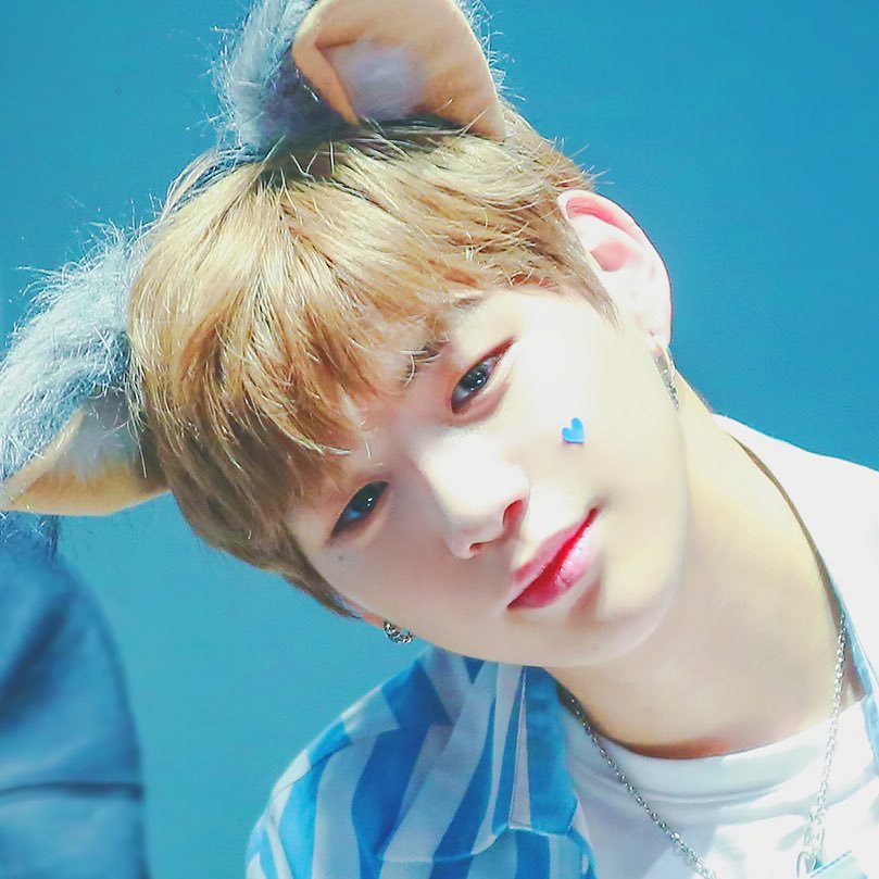 for WANNAONE 강다니엘, 티어싸인🍑💕 #강다니엘 #워너원 ✨