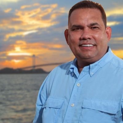 SimonAndarcia1's profile picture. Defensor de los DDHH | Abogado | especialista en Derecho Procesal Civil y Derecho procesal Penal | impulsor del Turismo en el Estado Bolívar.