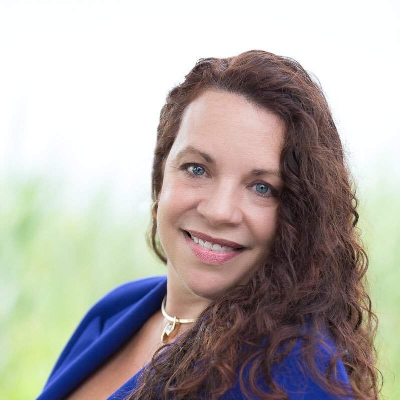 Mom, wife, strategist, servant leader, writer. Passion for human centered design, innovation, women in tech, my journey & my Why. Beach lover. views=own