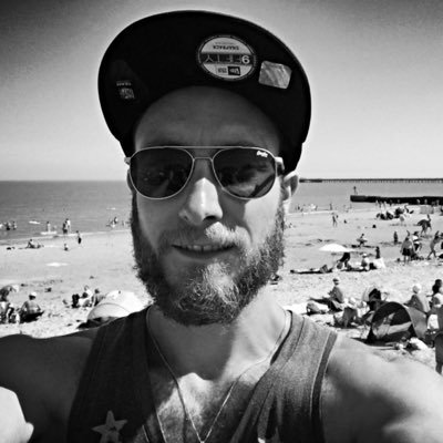 Insta : @Dan_the_manLevy.                                   Psn / Twitch : StarLordDan.                         Guitarist : @Thehauntingofleica