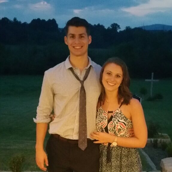 B_Deraney's profile picture. Training to lift thors hanmer while doing taxes