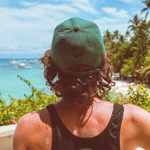 Music Producer (#TropicalHouse & #DeepHouse) New single 'Let's Run' available here: https://t.co/tW8fxAGeYK