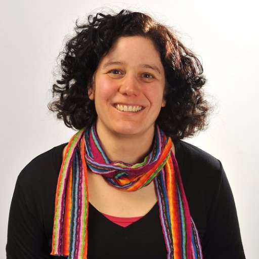 Behavioural and evolutionary ecologist studying birds