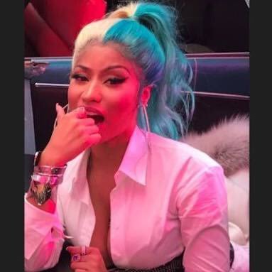 AlannahMinaj's profile picture. I'm back Y'all Nicki is my queen ILHSFM💫💗