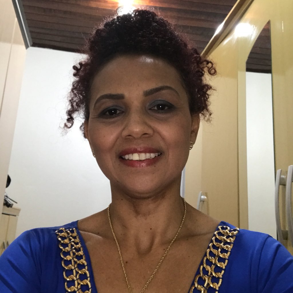 rosangeladacost's profile picture. 