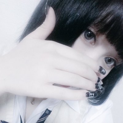 pugeee_'s profile picture. 