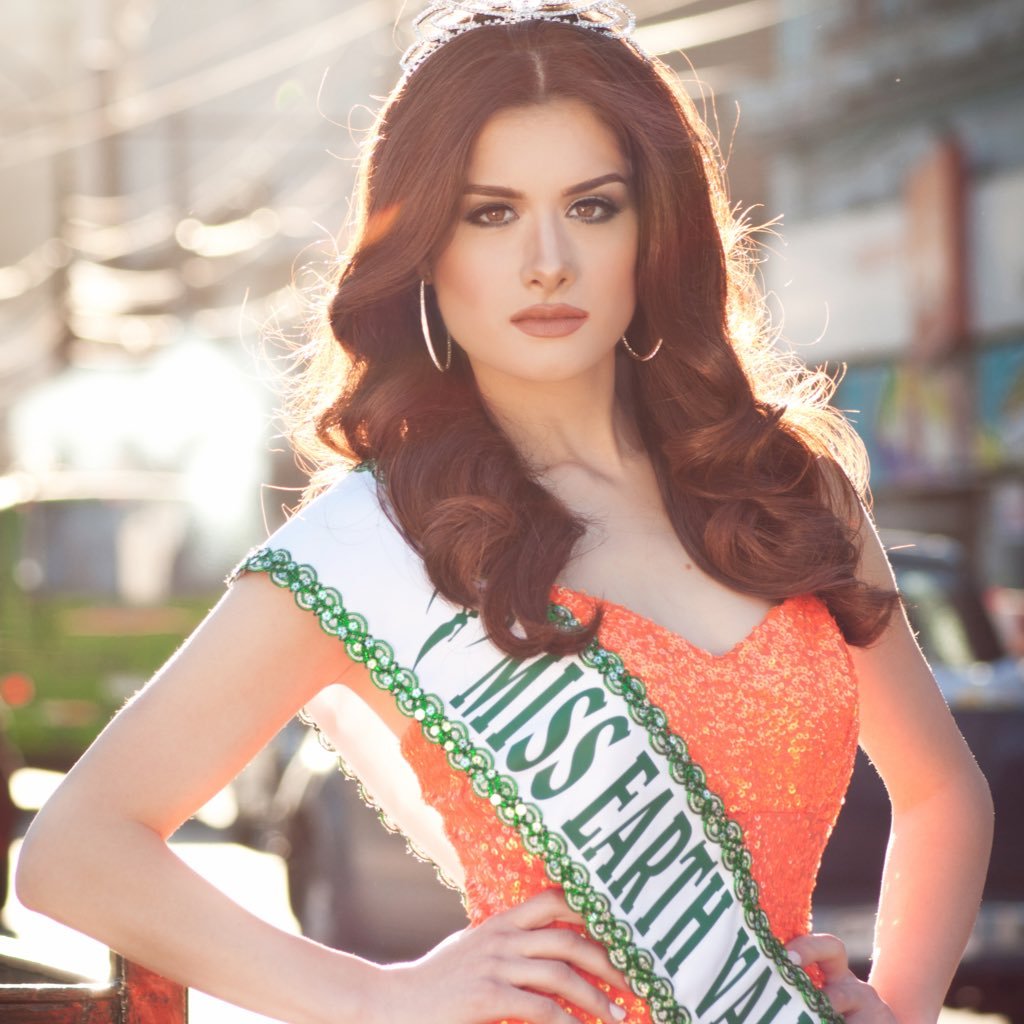 Valentina Del Valle es Miss Earth Valparaíso 2017! apóyala este sábado en la final nacional! #missearthvalparaiso